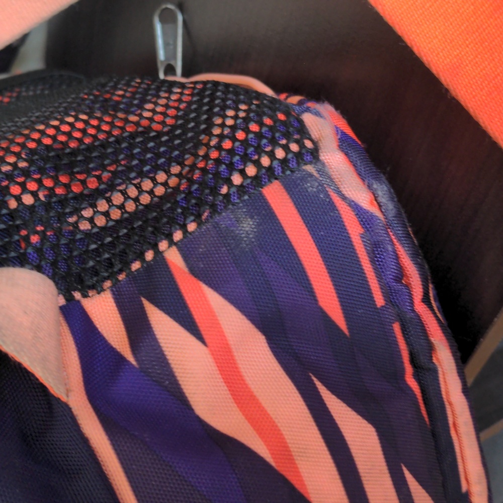 Under Armour backpack - Picture 3 of 3